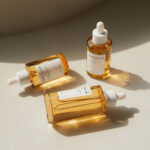 استفاده از آمپول سنتلا ماداگاسکار SKIN1004 – تسکین و تقویت سد دفاعی پوست، خرید از دبی و آمازون